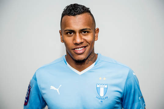 Malmö FF presenterar ett nyförvärv i form av Luis Felipe