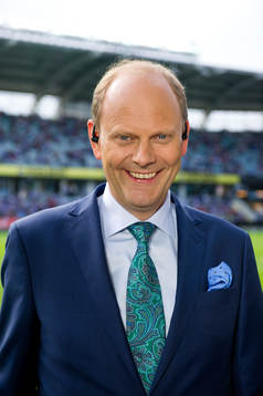 Lasse Granqvist i studion hos Cmore innan fotbollsmatchen i