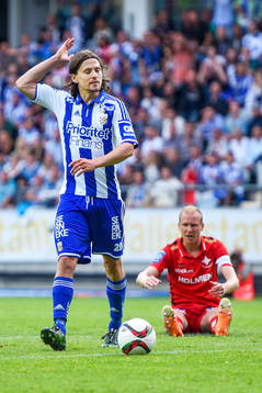 IFK Göteborgs Lasse Vibe reagerar