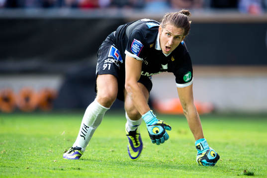 Norrköpings målvakt David Mitov Nilsson jublar