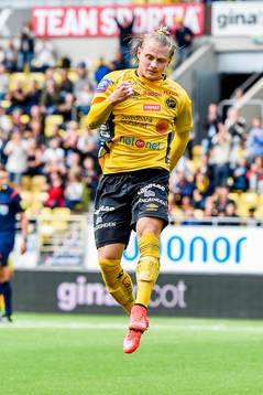 Elfsborgs Simon Hedlund firar