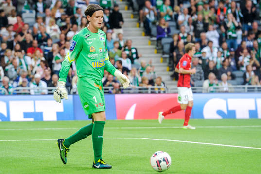 Falkenbergs målvakt Otto Martler deppar