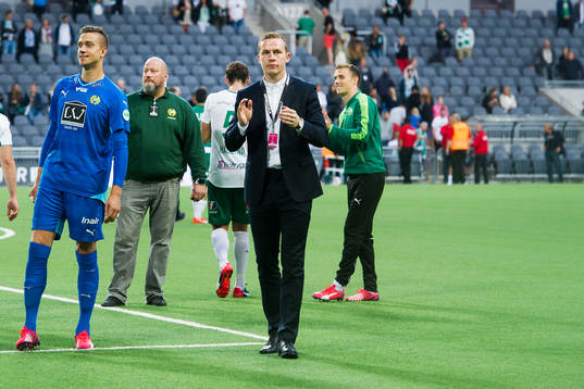 Hammarbys nyförvärv Ögmundur Kristinsson tackar publiken