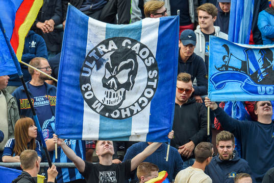 Djurgårdens supportrar före fotbollsmatchen i Allsvenskan