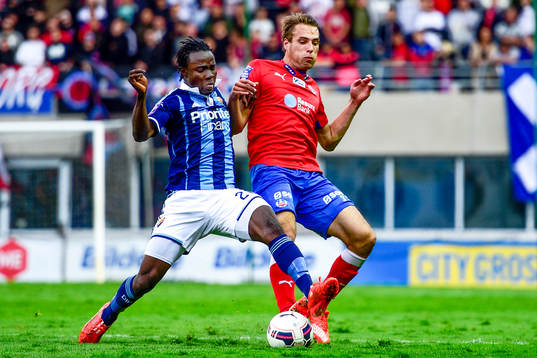 Djurgårdens Sam Johnson och Helsingborgs Fredrik Helstrup