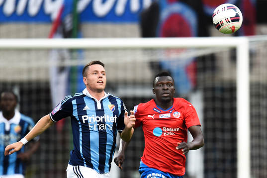 Djurgårdens Kerim Mrabti och Helsingborgs Lalawele Atakora