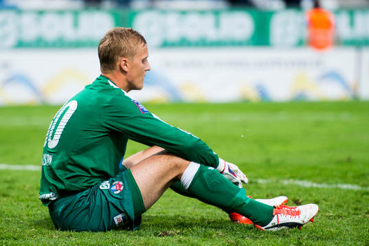Helsingborgs målvakt Pär Hansson deppar