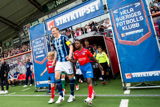 Djurgårdens Emil Bergström gör entré