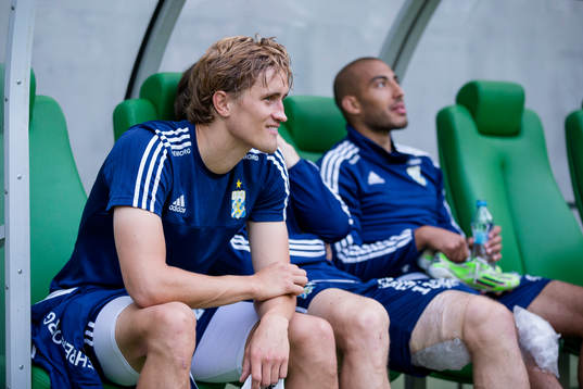IFK Göteborgs Thomas Rogne och bakom Haitam Aleesami