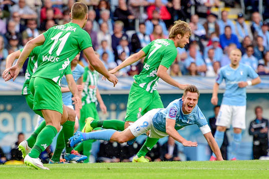 Malmö FFs Markus Rosenberg fälls