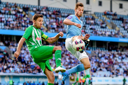 Zalgiris Deividas Semberas och Malmö FFs Markus Rosenberg