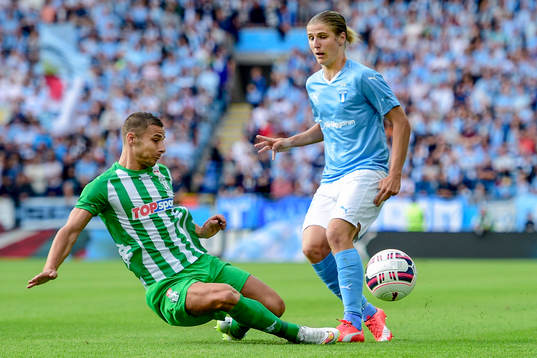 Zalgiris Andro Svrljuga och Malmö FFs Pawel Cibicki
