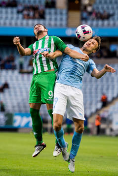 Zalgiris Jorge Chula i nickduell med Malmö FFs Magnus