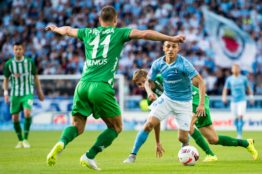 Malmö FFs Victor Yoshimar Yotun Flores mot Zalgiris Andro