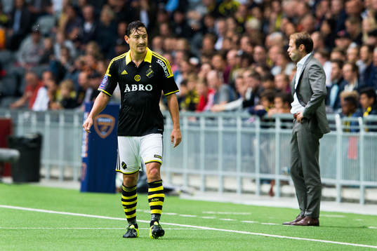 s Stefan Ishizaki och AIK:s tränare Andreas Alm