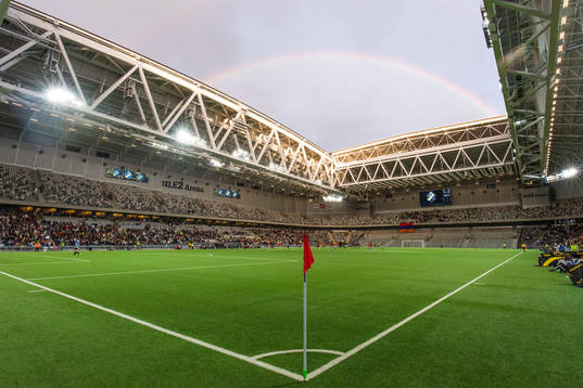 Regnbågen presenterar sig över Tele2 Arena