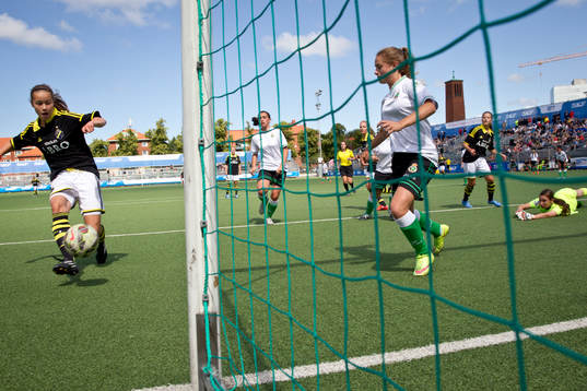 Bläddra bland fler bilder av Fotboll, Gothia Cup, Tipselit Trophy