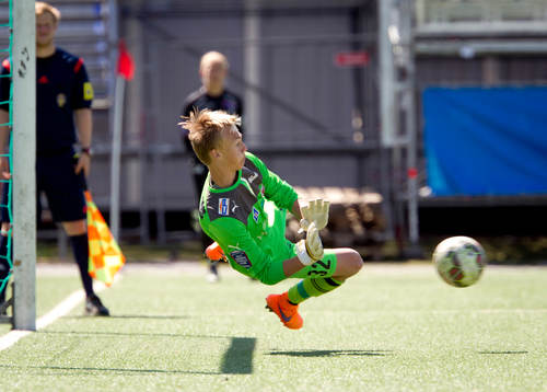 Kalmars målvakt Hugo Lundberg