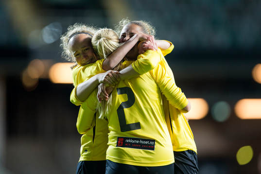 LSK kvinner FK jublar