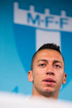 Malmö FF presenterar ett nyförvärv i form av Nikola