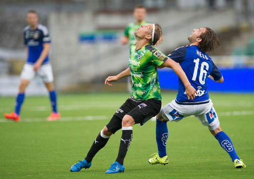 Halmstads Kristoffer Fagercrantz i närkamp mot Sundsvalls