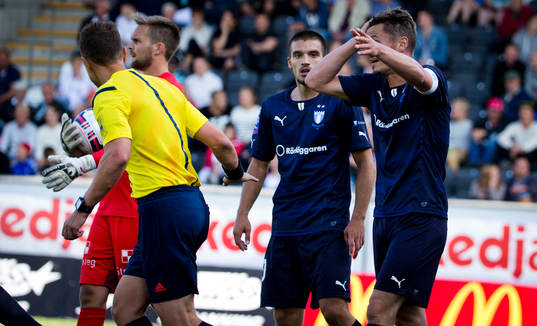 Malmö FFs Markus Rosenberg och Vladimir Rodic  och