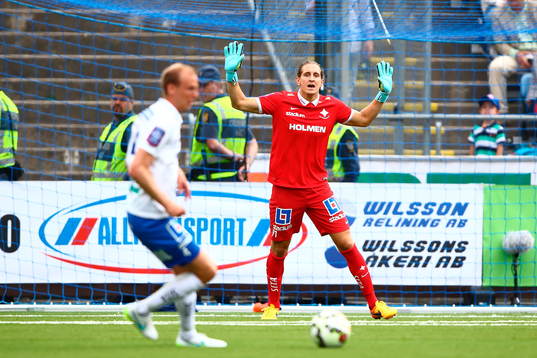Norrköpings målvakt David Mitov Nilsson och Andreas