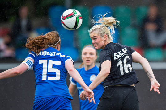 Bläddra bland fler bilder av Fotboll, Damallsvenskan, Kopparbergs Göteborg - Eskilstuna