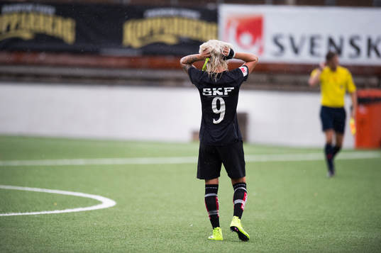 Göteborgs Filippa Curmark deppar