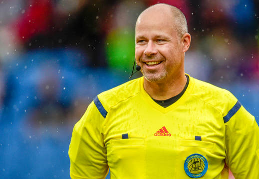 e match före fotbollsmatchen i Allsvenskan mellan