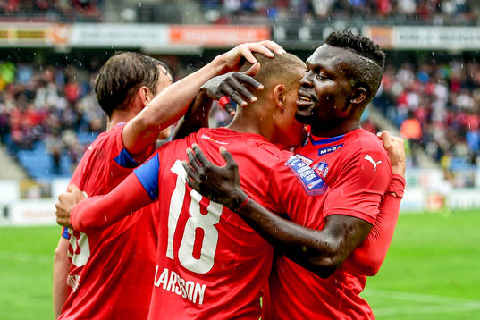 Helsingborgs spelare firar