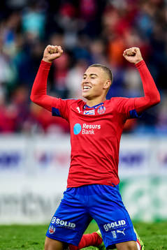 Helsingborgs Jordan Larsson jublar