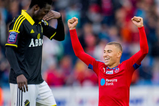 Helsingborgs Jordan Larsson jublar
