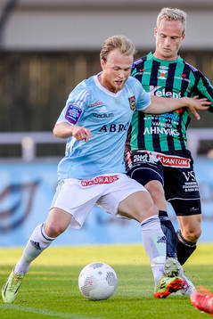 Brommapojkarnas Pontus Åsbrink och Varbergs Pär Asp