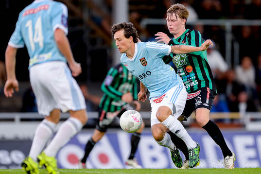 Brommapojkarnas Filip Tronét och Varbergs Anton Liljenbäck