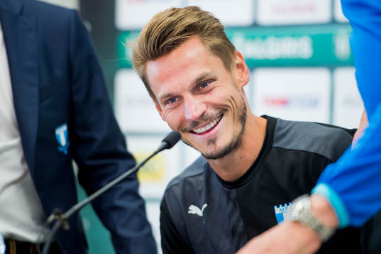 Malmö FFs Markus Rosenberg skrattar
