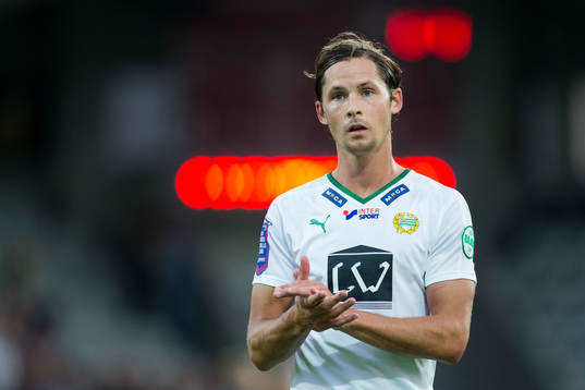 Hammarbys Philip Haglund tackar klacken