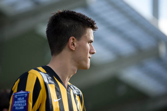 Häckens Alexander Jeremejeff innan fotbollsmatchen i