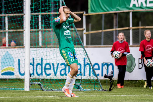 Ljungskiles Jakob Olsson deppar