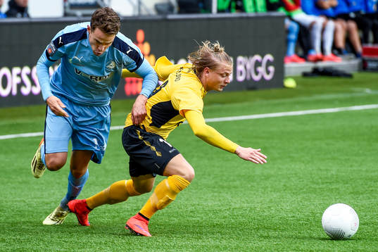 Randers Erik Marxen och Elfsborgs Simon Hedlund
