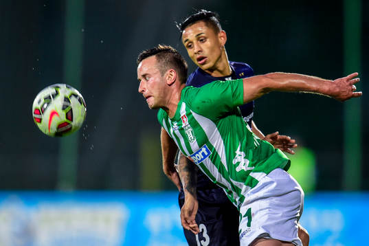 Zalgiris Vytautas Luksa och Malmö FFs Victor Yoshimar
