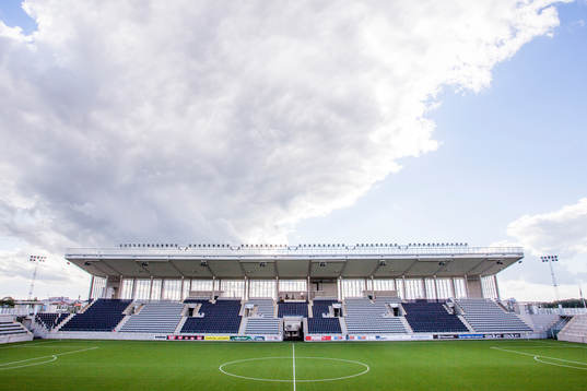 Linköping Arena innan fotbollsmatchen i Damallsvenskan