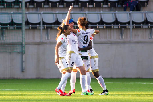 FC Rosengårds Marta Viera da Silva, Kirsten Van De Ven och