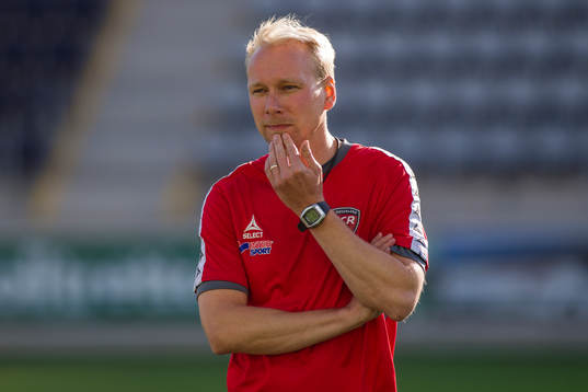 FC Rosengårds assisterande tränare Daniel Nilsson innan
