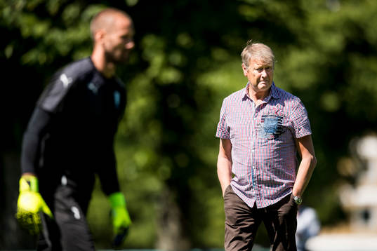 Malmö FFs tränare Åge Hareide och nyförvärv målvakt