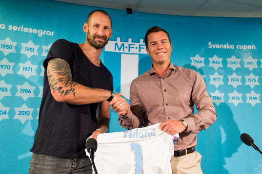 Malmö FFs nyförvärv målvakt Johan Wiland och sportchef