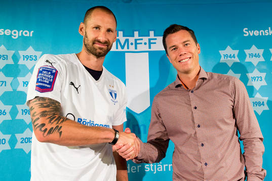 Malmö FFs nyförvärv målvakt Johan Wiland och sportchef
