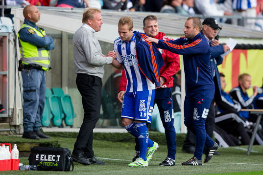 IFK Göteborgs tränare Jörgen Lennartsson klappar om