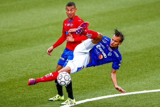 Helsingborgs Jordan Larsson och Åtvidabergs Månz Karlsson