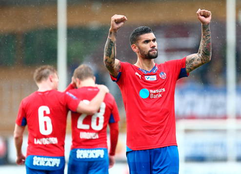 Victor Pálsson jublar